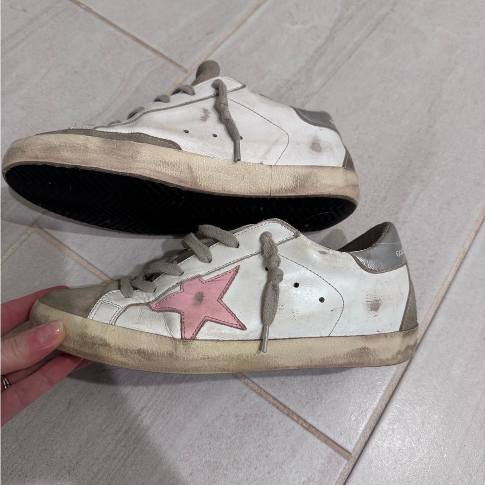 Golden Goose Superstars